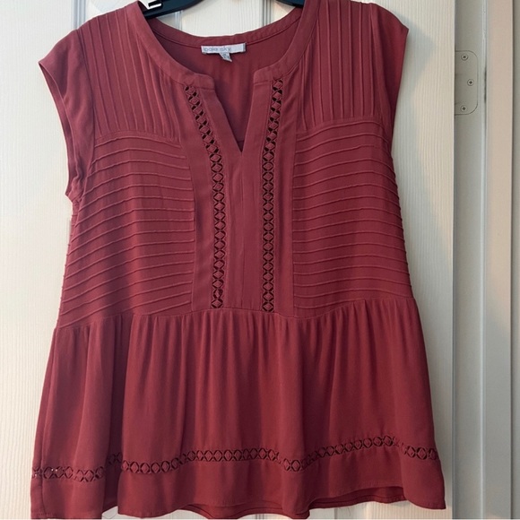 Dull burnt orange shirt - Picture 4 of 4